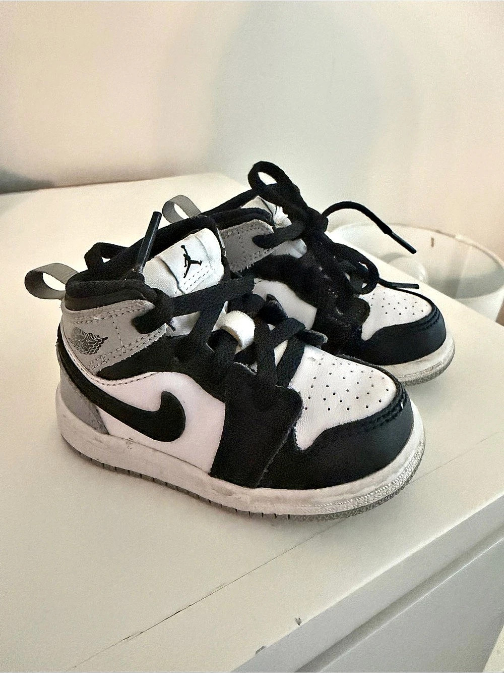 Nike Air Jordan 1 Sneakers